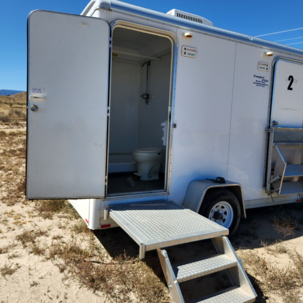 Florence, CO - Comfort Elite Shower/Rest Room Trailers