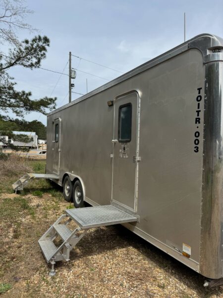 Hattiesburg MS, 2017 Forest River 10 Stall Trailer - Image 2