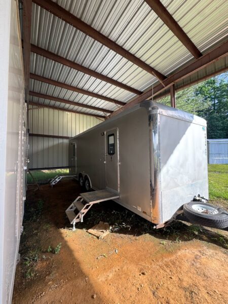 Hattiesburg MS, 2017 Forest River 10 Stall Trailer - Image 3