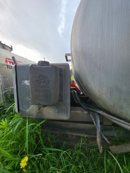 Imperial Stainless Chassis Tank - 900/300 - Image 9