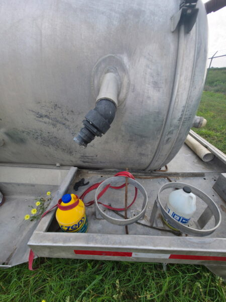 Imperial Stainless Chassis Tank - 900/300 - Image 12
