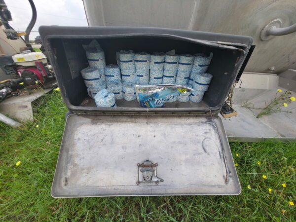 Imperial Stainless Chassis Tank - 900/300 - Image 8